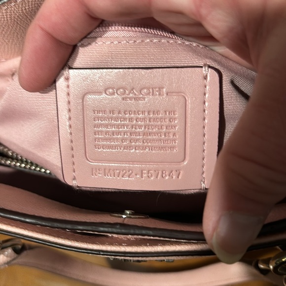 EUC Authentic Coach Pink Pebbled Leather Minetta Crossbody Tote - Picture 15 of 16